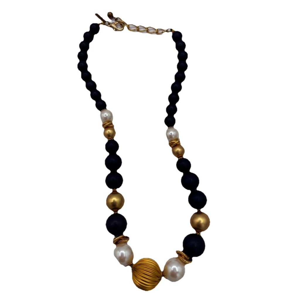 Casual Corner Necklace Navy Blue Beaded Gold Tone Signed 18" Nautical Classic